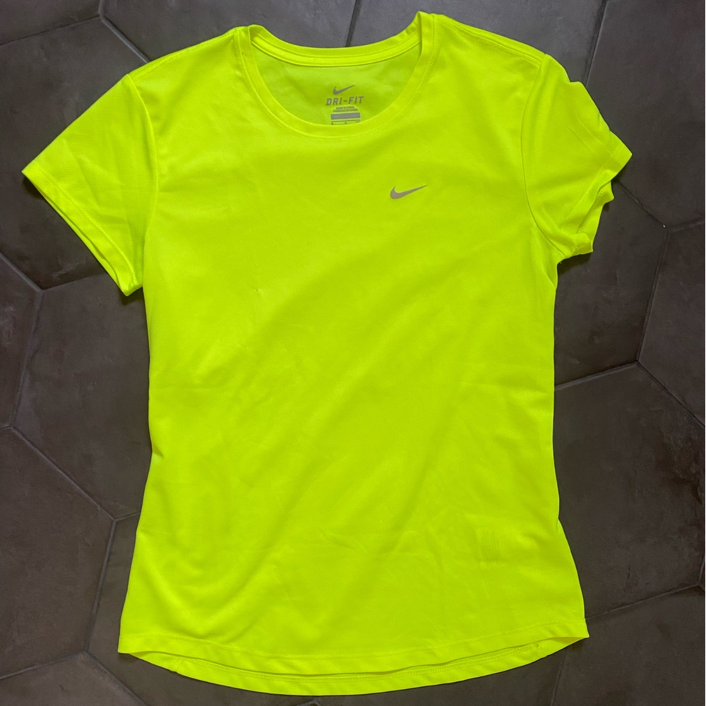 Nike DriFit neon t shirt, size small